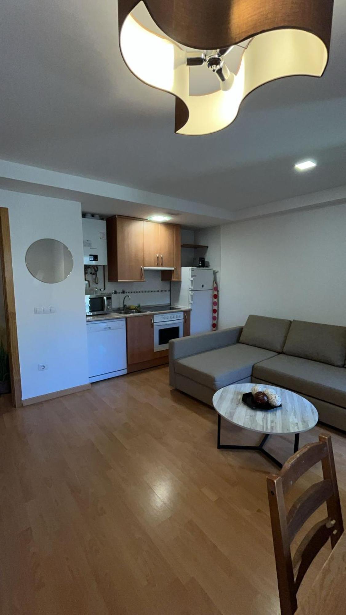 Apartamento El Roble ビリャヌア エクステリア 写真
